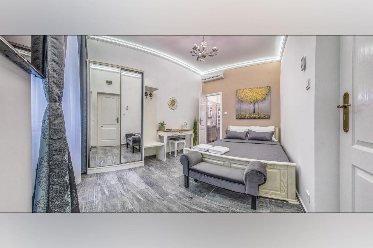 Platanus Guesthouse Boedapest Buitenkant foto